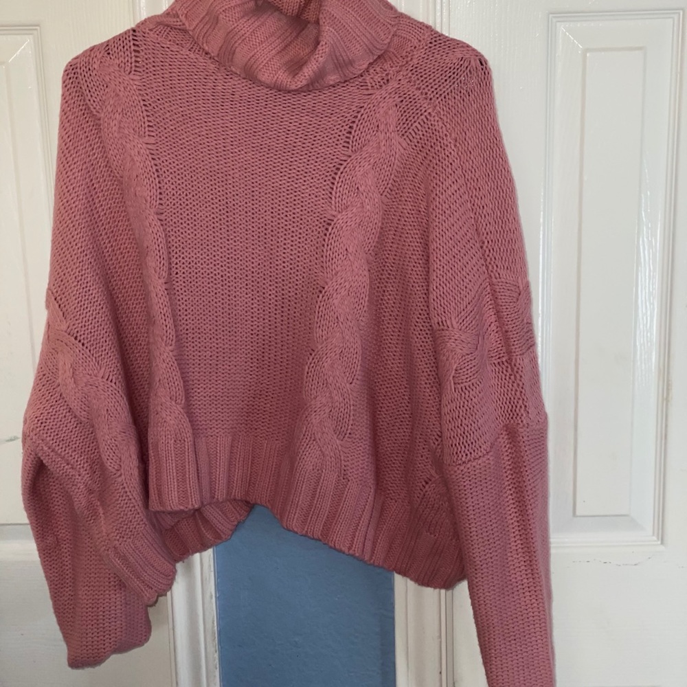 FASHIONNOVA TURTLE NECK CROPPED SWEATER